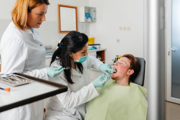 Best Broken or Cracked Tooth Emergency Dentist in Weirton, WV